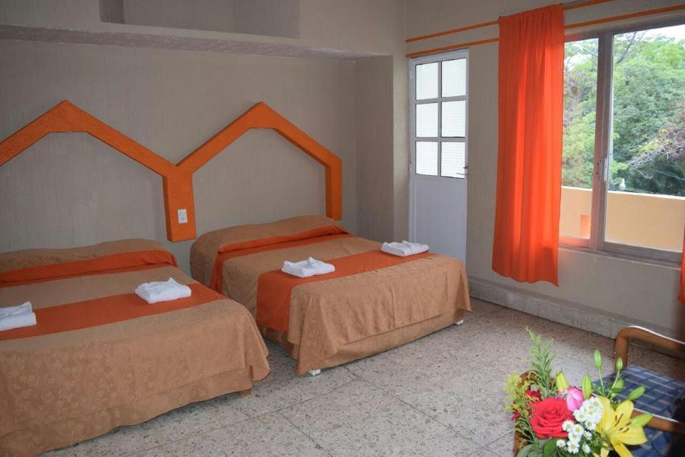 Hotel Lupita 아카풀코 외부 사진